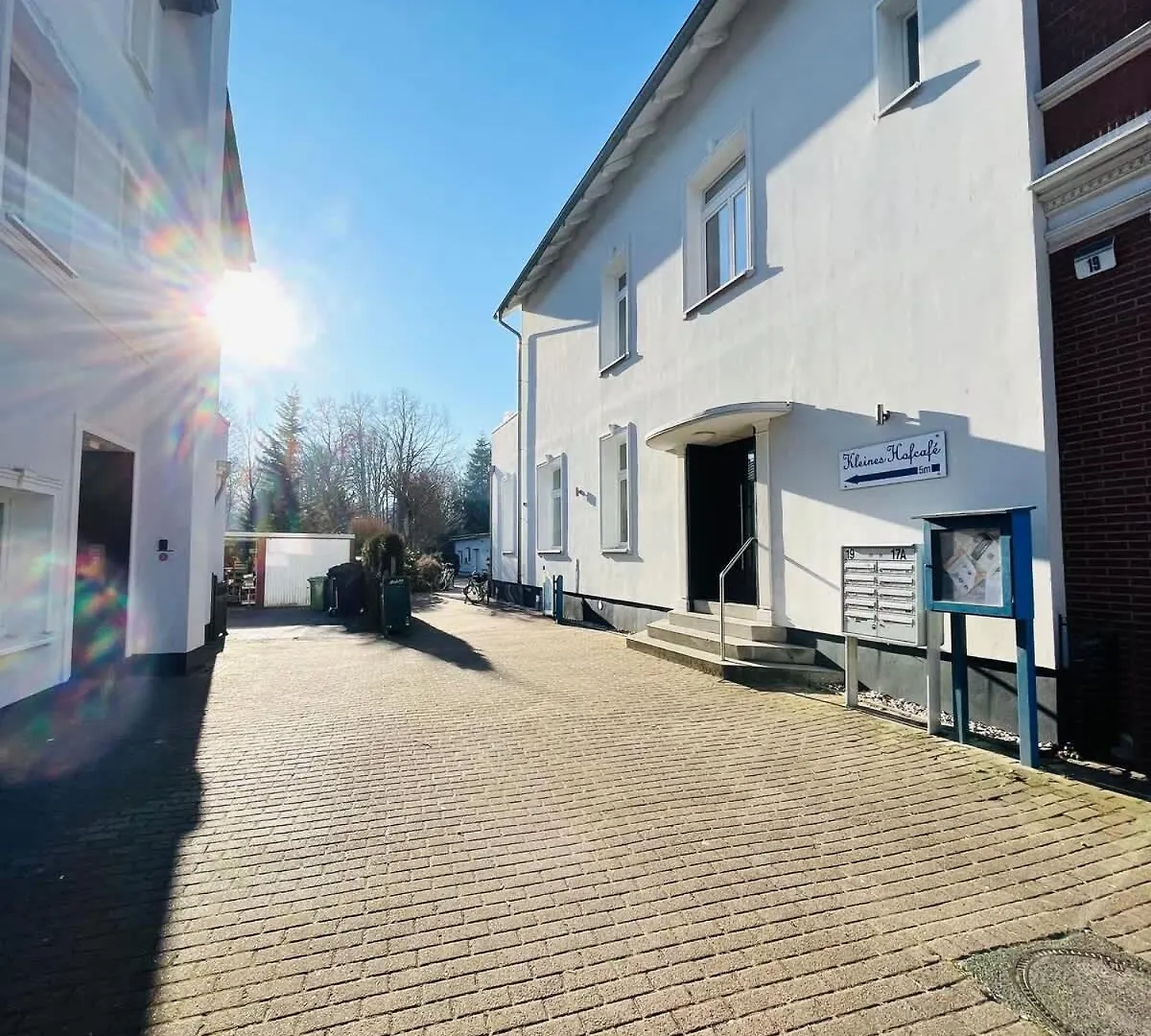 Loft Moin Near Ndr Uke Zoo Apart otel Hamburg 0*,  Almanya